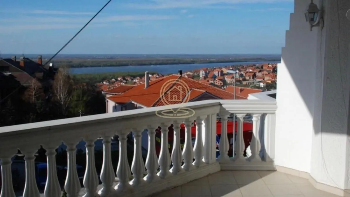 Rent, house, 700m², Višnjička Banja, Palilula Sve Podlokacije