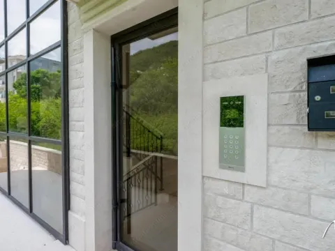 Prodaja, jednosoban stan, 50m², Centar, Tivat - image 24