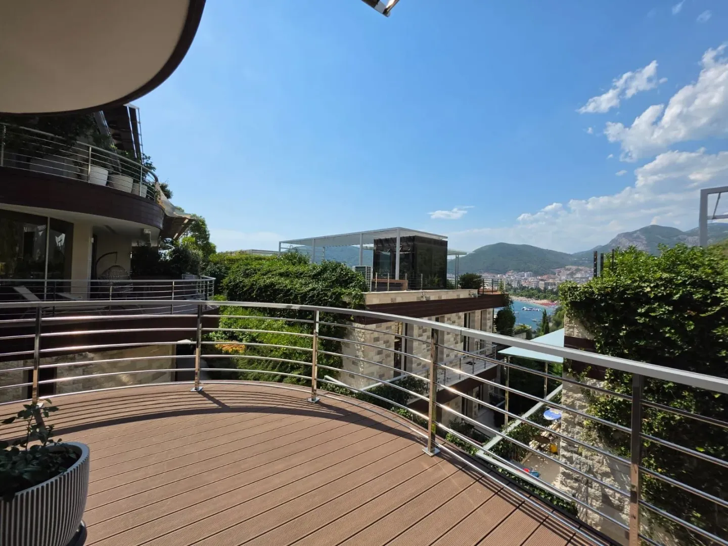 Prodaja, dvosoban stan, 160m², Budva, Crna Gora