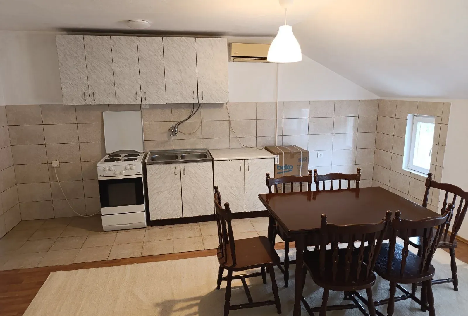 Rent, four bedroom apartment, 100m², Podi, Herceg Novi