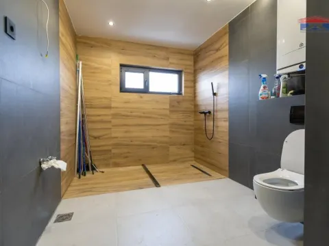 Prodaja, kuća, 122m², Veternik, Novi Sad Sve Podlokacije - image 35