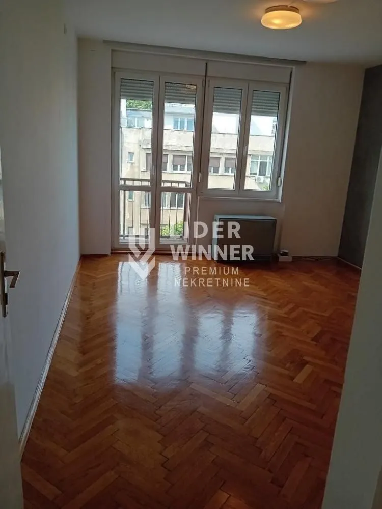 Sale, two bedroom apartment, 61m², Stari Grad, Beograd