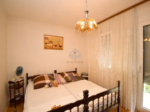 Sale, house, 300m², Zagorič, Podgorica - image 10