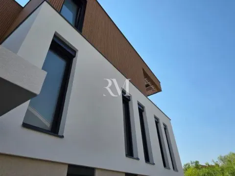 Prodaja, dvosoban stan, 68m², Marići, Tivat - image 4