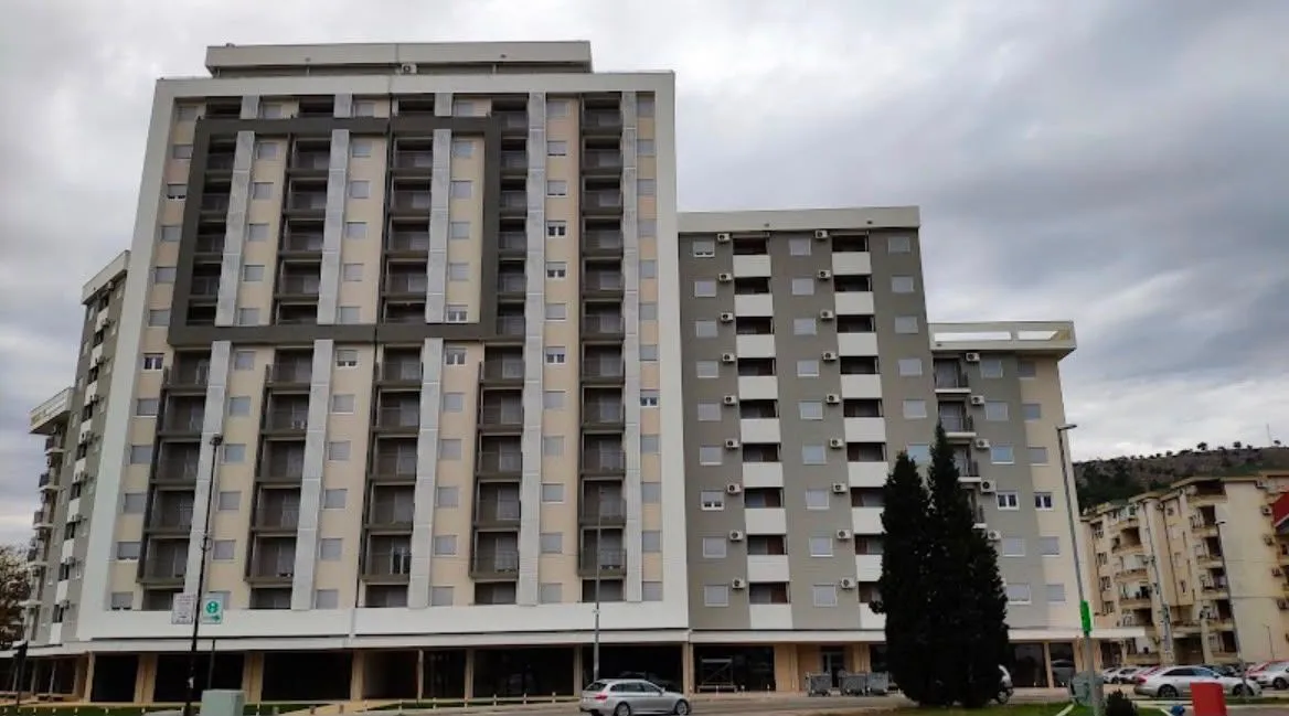 Prodaja, dvosoban stan, 60m², Vezirov Most, Podgorica