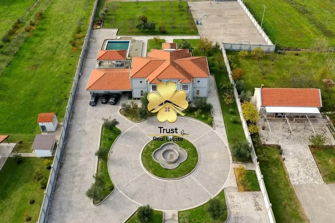 Prodaja, kuća, 560m², Begovina, Danilovgrad