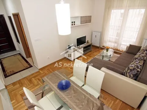 Izdavanje, dvosoban stan, 50m², Trošarina, Voždovac Sve Podlokacije - image 4