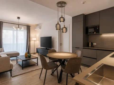 Prodaja, dvosoban stan, 72m², Bečići, Budva - image 3