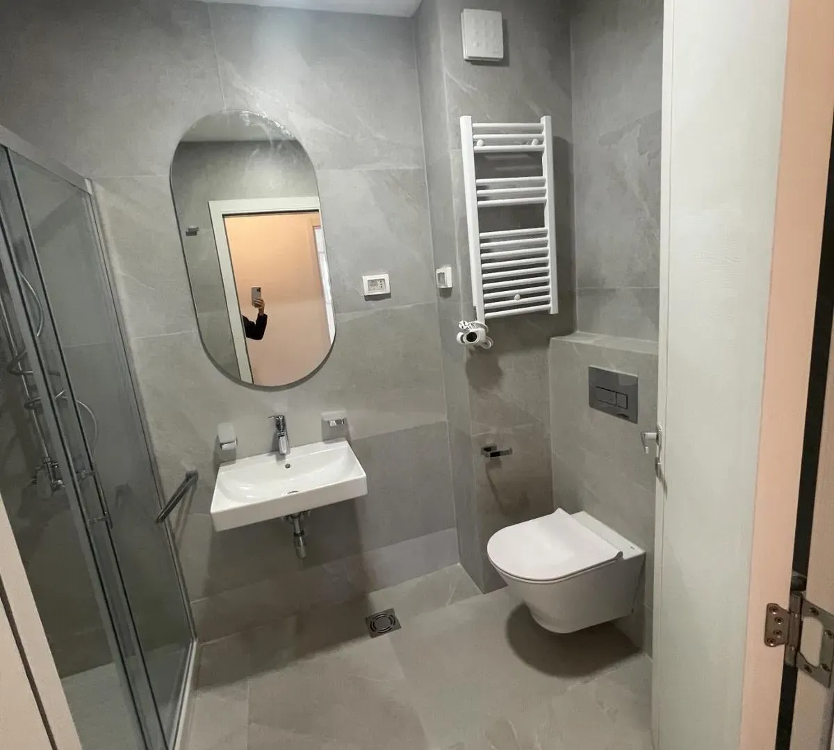 Rent, three bedroom apartment, 97m², Central Point, Podgorica