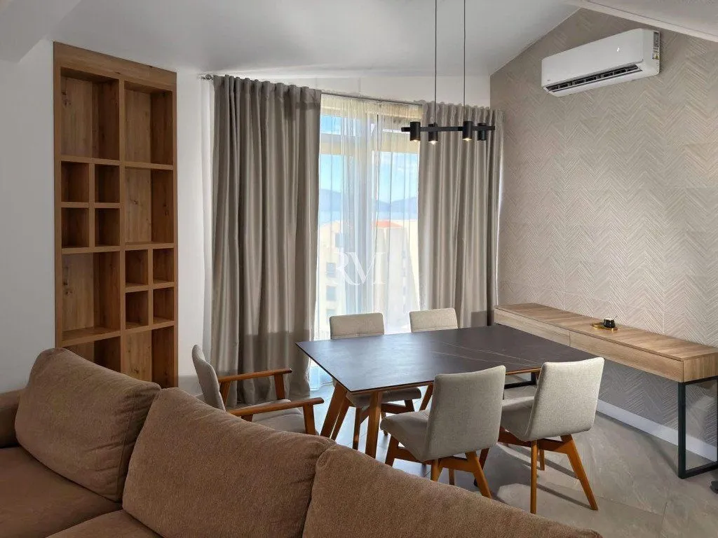 Prodaja, dvosoban stan, 185m², Mažina, Tivat
