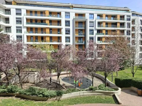 Rent, two bedroom apartment, 55m², Palilula Sve Podlokacije, Beograd - image 9