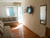Sale, studio apartment, 26m², Sveti Stefan, Budva - image 1
