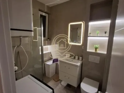 Izdavanje, dvosoban stan, 40m², Čubura, Beograd - image 10