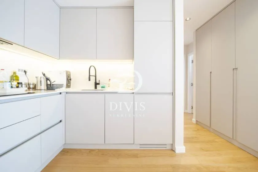 Sale, three bedroom apartment, 69m², Vidikovačka Padina, Beograd