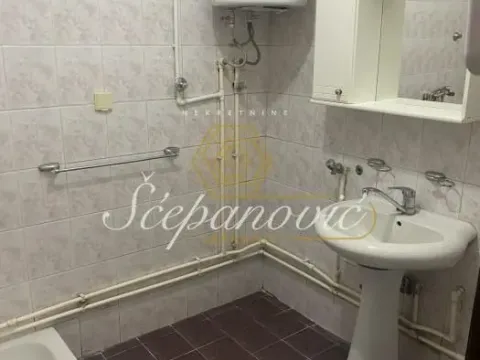 Prodaja, kuća, 150m², Centar, Novi Sad - image 11