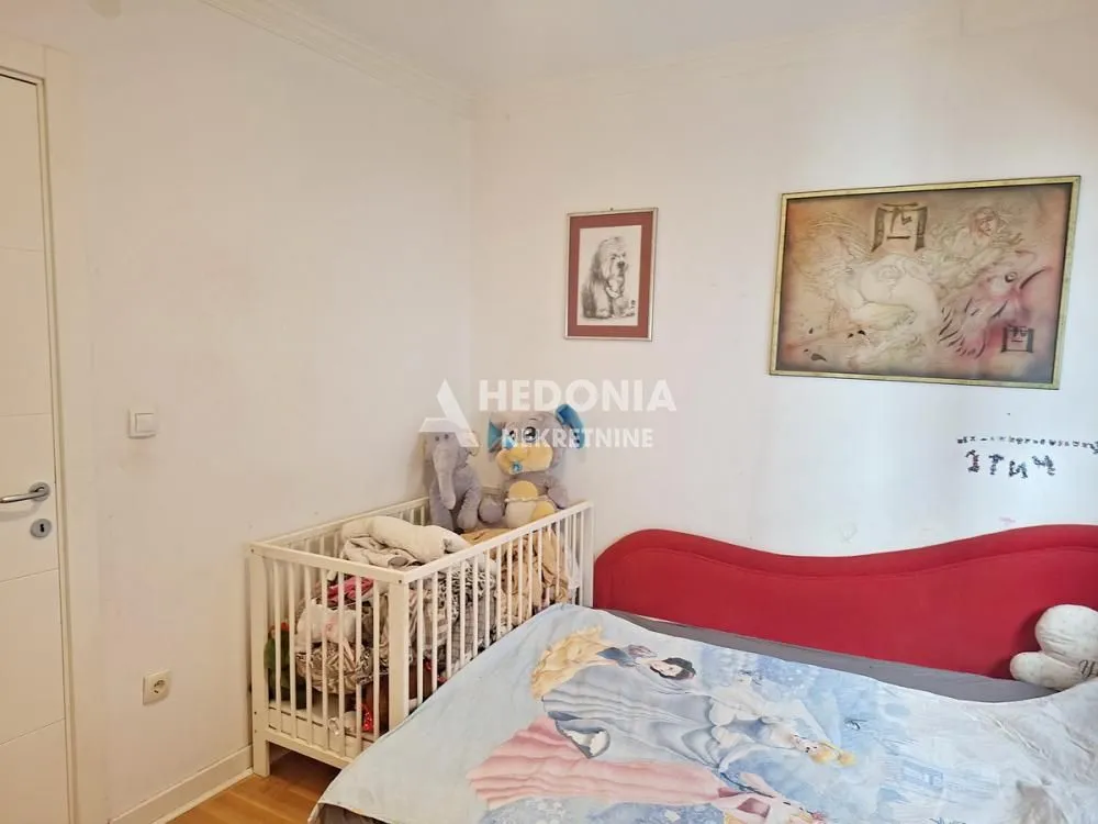 Sale, three bedroom apartment, 71m², Južni Bulevar, Vračar Sve Podlokacije