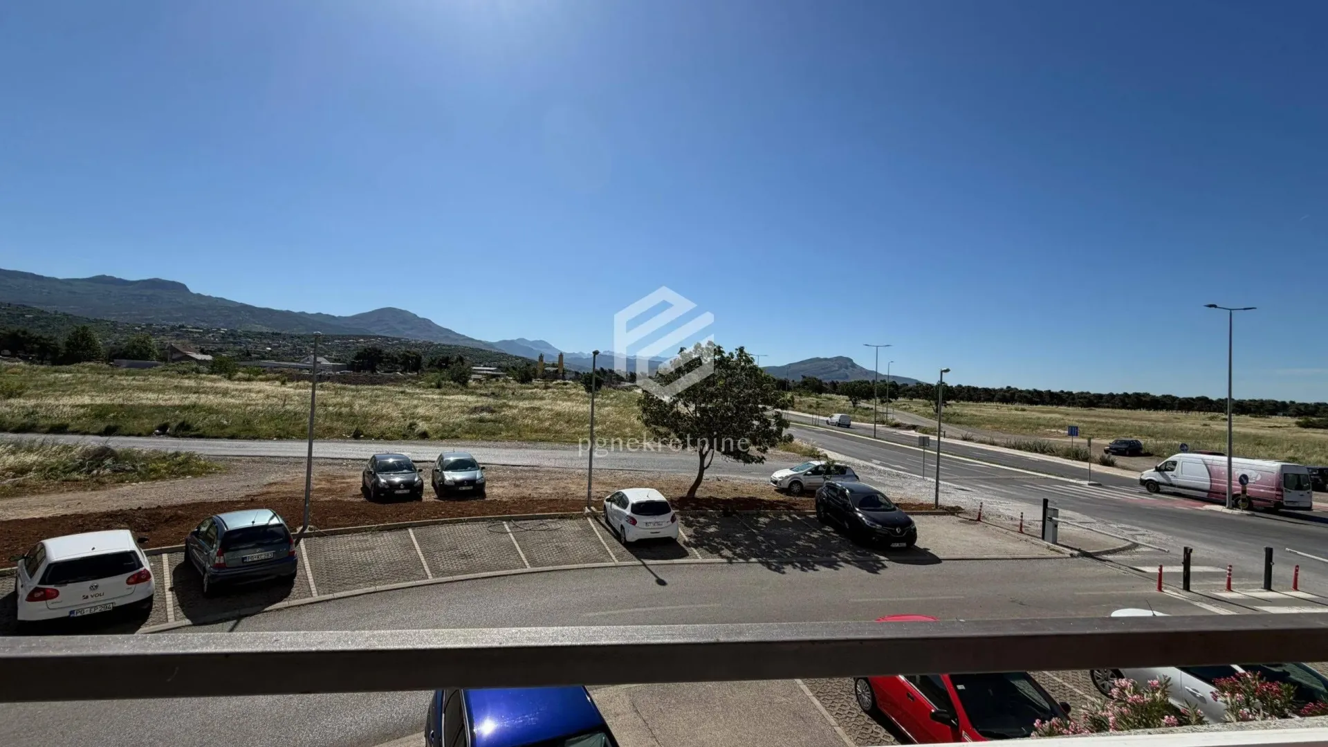 Rent, one bedroom apartment, 43m², Stari Aerodrom, Podgorica