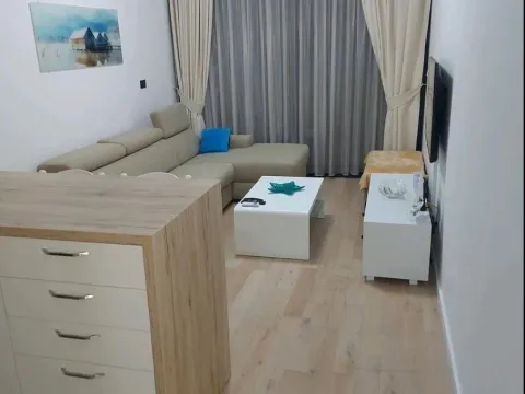 Rent, one bedroom apartment, 35m², Centar, Bar - image 8