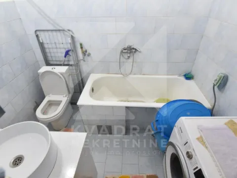 Izdavanje, dvosoban stan, 68m², Gornja Gorica, Podgorica - image 10