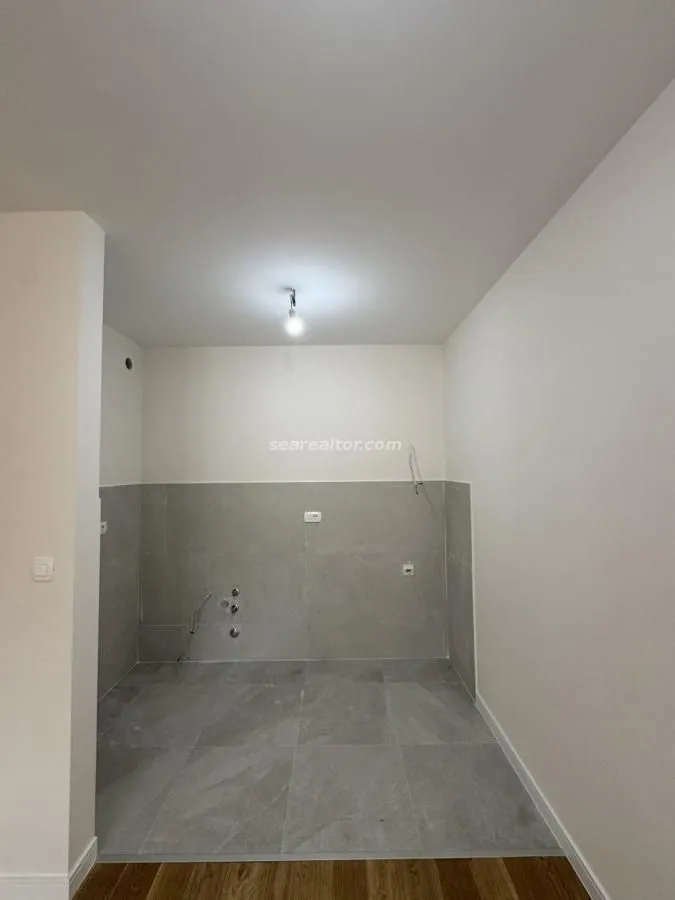Izdavanje, jednosoban stan, 49m², Podgorica, Crna Gora