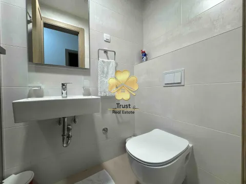 Izdavanje, dvosoban stan, 70m², Master Kvart, Podgorica - image 10