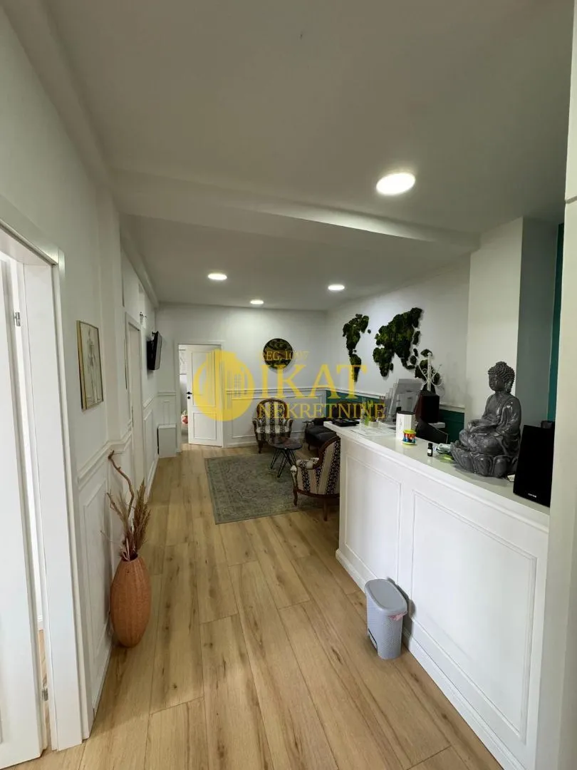 Sale, office space, 812m², Vidikovački venac, Rakovica
