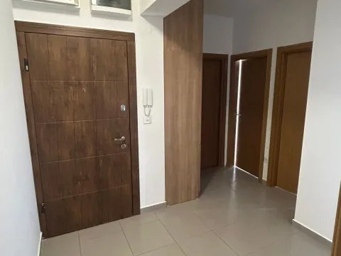Rent, two bedroom apartment, 65m², Stari Aerodrom, Podgorica - image 12