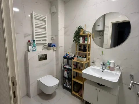 Prodaja, dvosoban stan, 72m², Centar, Bar - image 17