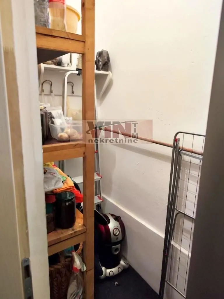 Rent, one bedroom apartment, 42m², Autokomanda, Voždovac Sve Podlokacije