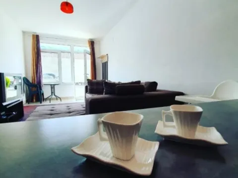 Izdavanje, jednosoban stan, 55m², Bečići, Budva - image 7