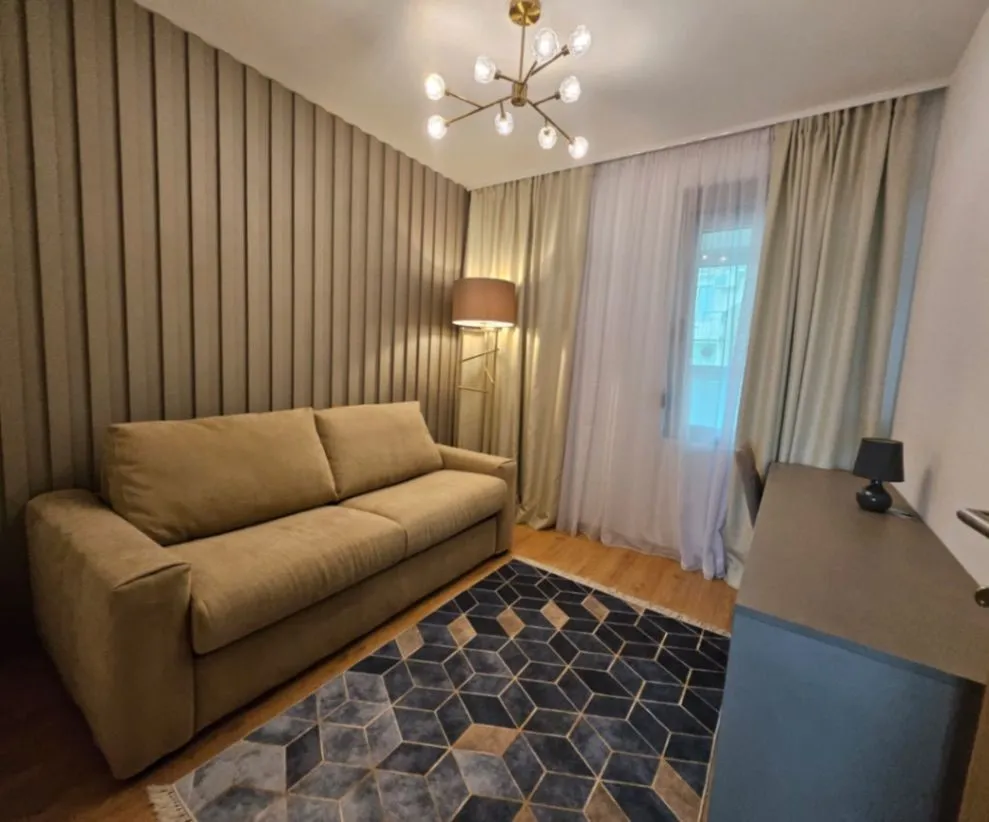 Prodaja, dvosoban stan, 61m², Gospoština, Budva