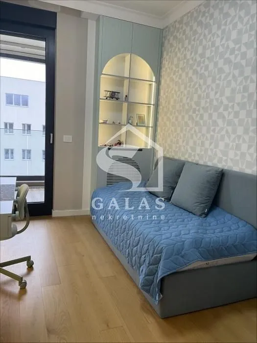 Prodaja, četvorosoban stan, 176m², Tošin bunar, Novi Beograd Sve Podlokacije