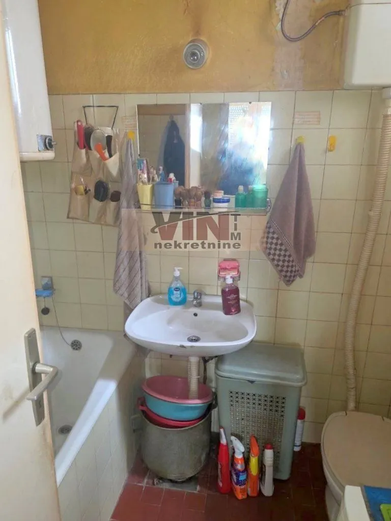 Sale, three bedroom apartment, 72m², Vračar Sve Podlokacije, Beograd