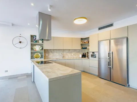 Sale, house, 359m², Stoliv, Kotor - image 8