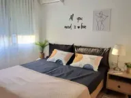 Rent, two bedroom apartment, 90m², Tivat, Crna Gora - image 8