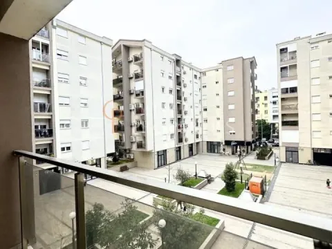 Izdavanje, stan, 72m², Blok 9, Podgorica - image 13