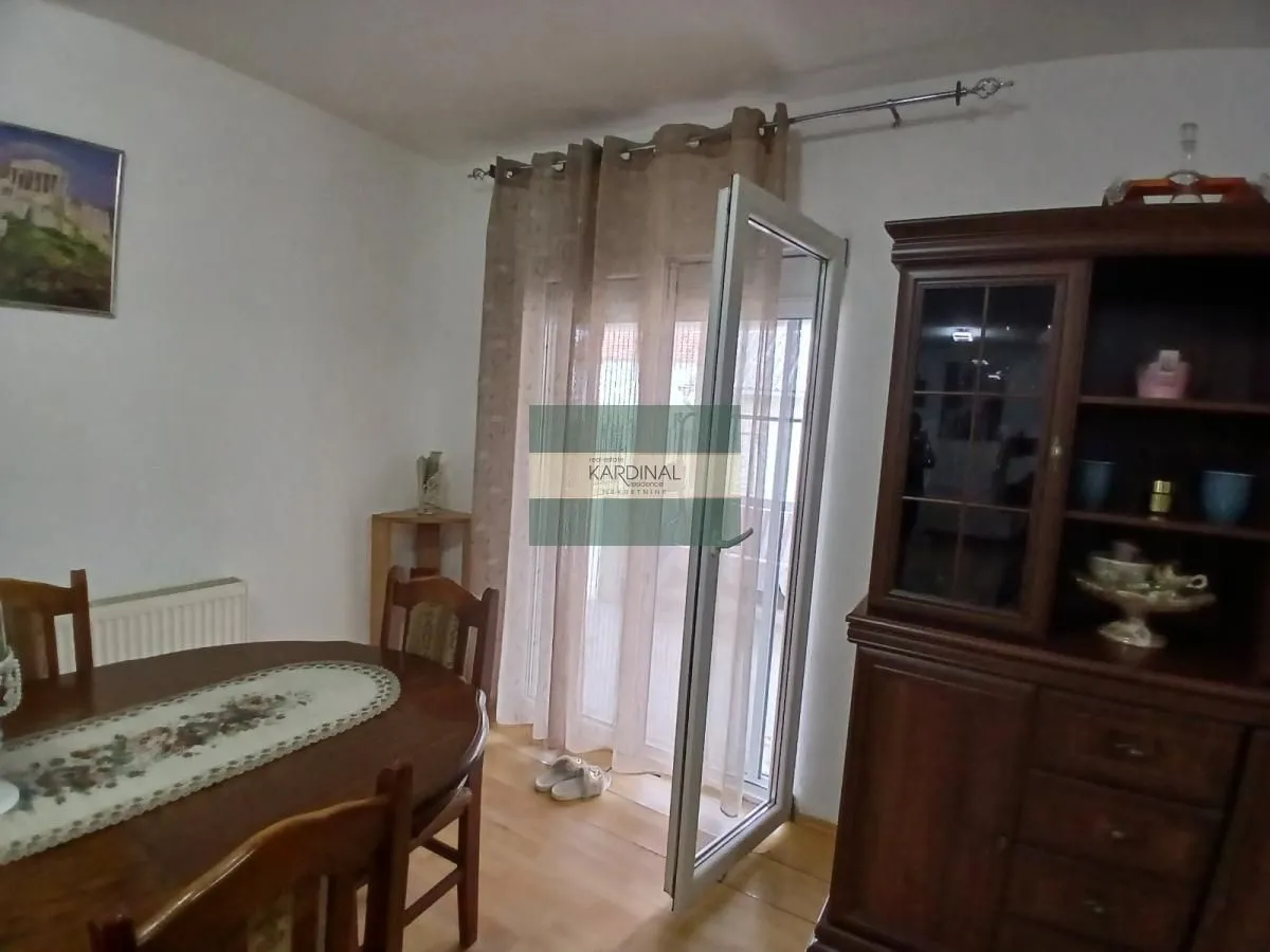Prodaja, kuća, 316m², Trnava, Jagodina