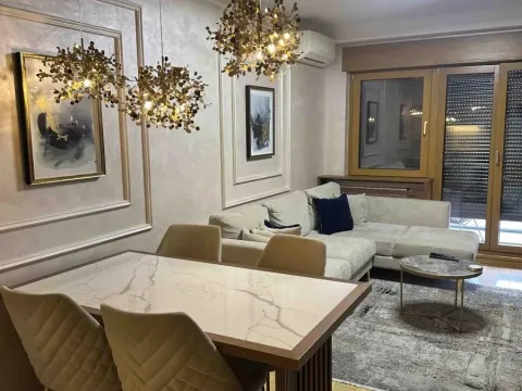 Rent, three bedroom apartment, 60m², Južni Bulevar, Vračar Sve Podlokacije