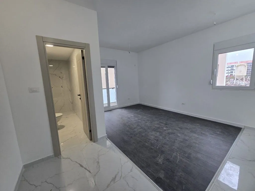 Rent, studio apartment, 27m², Zabjelo, Podgorica