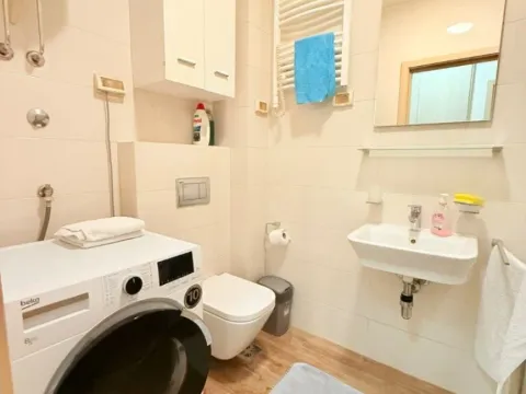 Izdavanje, jednosoban stan, 48m², City Kvart, Podgorica - image 12