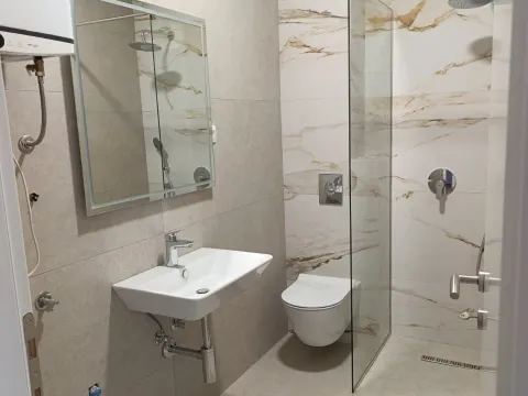 Prodaja, dvosoban stan, 65m², Centar, Budva - image 10