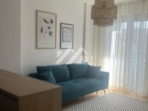 Izdavanje, jednosoban stan, 37m², Bulevar Oslobodjenja, Novi Sad Sve Podlokacije