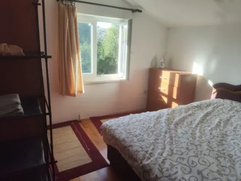 Izdavanje, dvosoban stan, 60m², Gornja Gorica, Podgorica - image 8