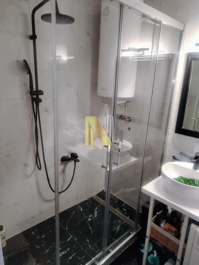 Prodaja, dvosoban stan, 35m², Bulevar Oslobodjenja, Novi Sad Sve Podlokacije