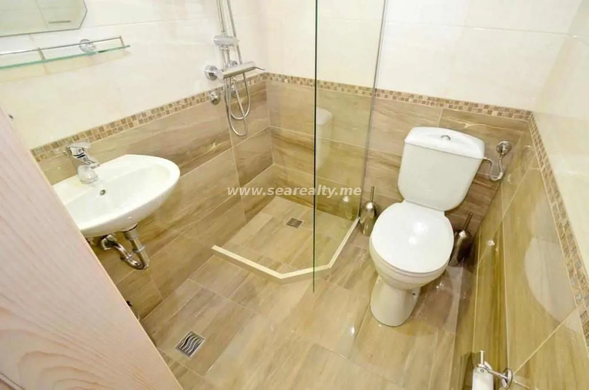 Prodaja, kuća, 105m², Tivat, Crna Gora