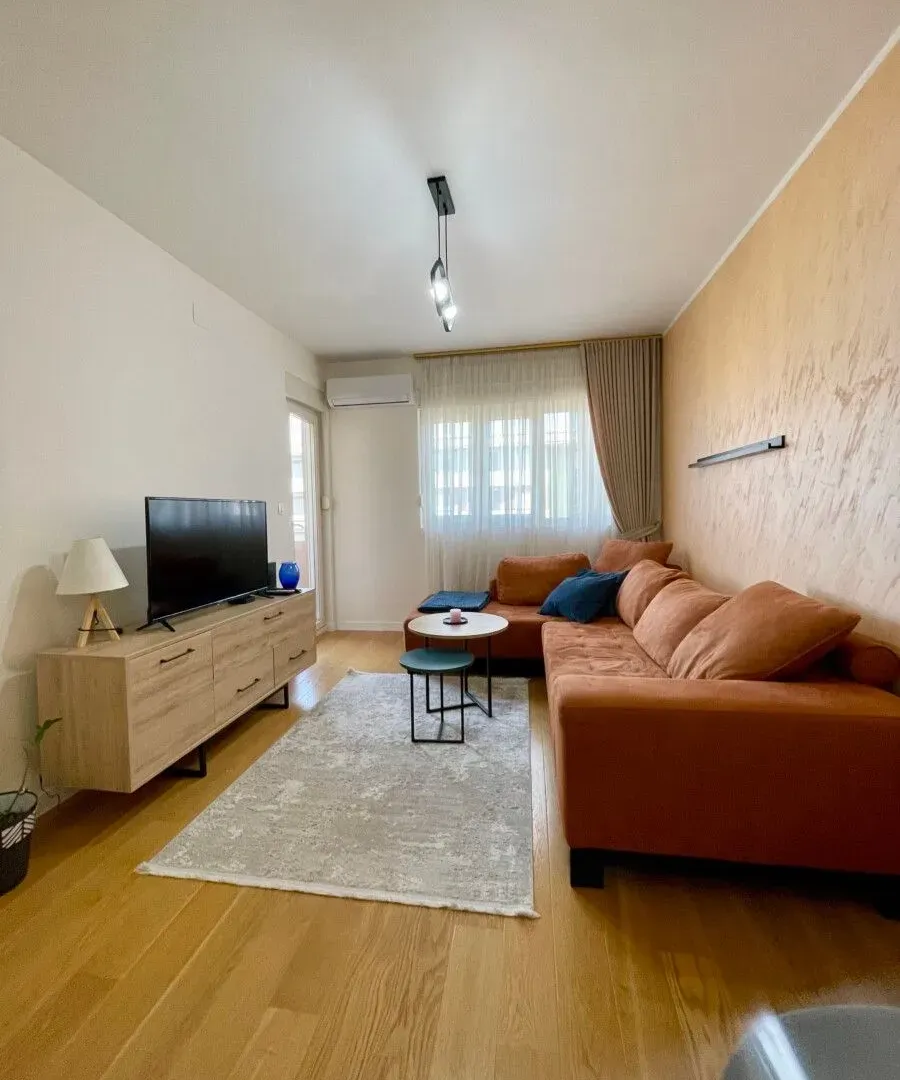 Rent, one bedroom apartment, 50m², Central Point, Podgorica