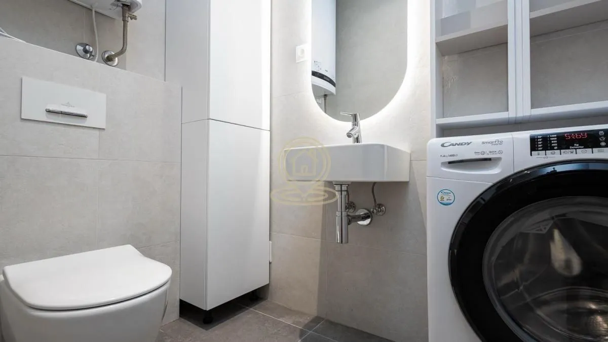 Izdavanje, trosoban stan, 75m², Stari Grad, Beograd