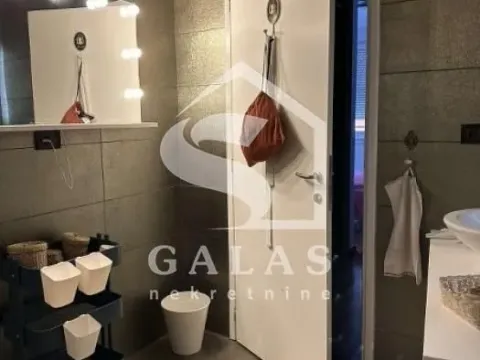 Prodaja, trosoban stan, 103m², Kalenić Pijaca, Vračar Sve Podlokacije - image 7