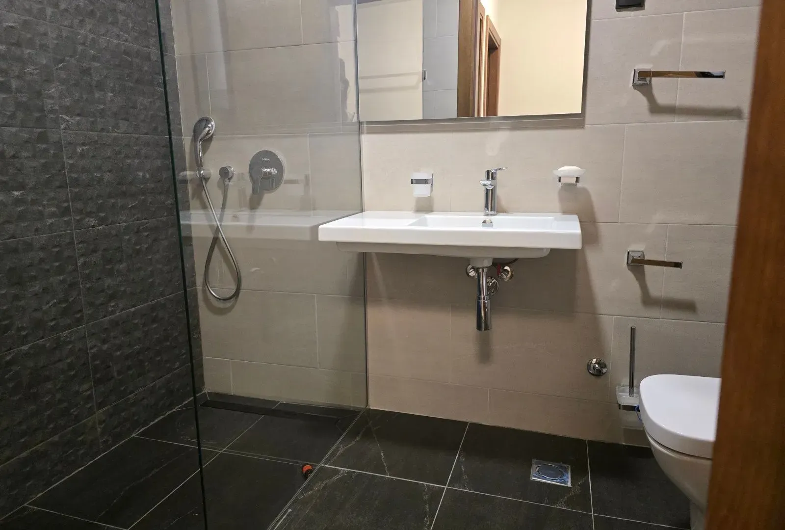 Rent, one bedroom apartment, 49m², Ljubović, Podgorica