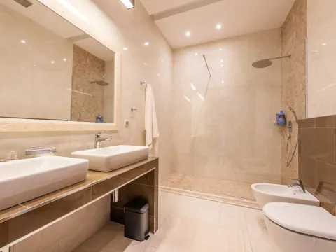 Prodaja, kuća, 496m², Blizikuće, Budva - image 28